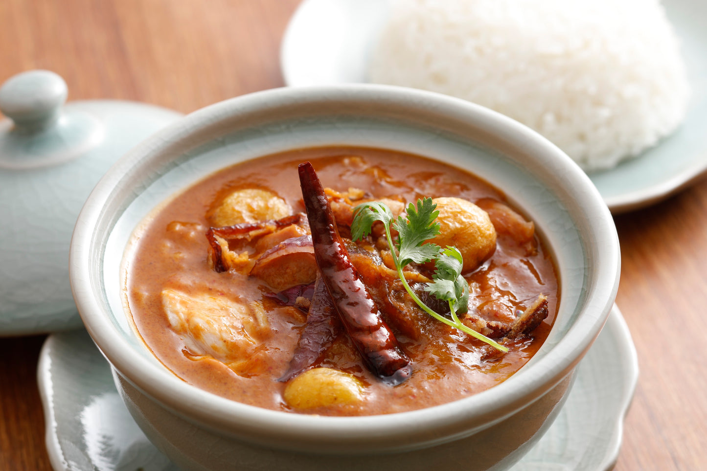 タイ南部マッサマンカレーチキン <ゲーン マッサマンガイ>(冷凍)